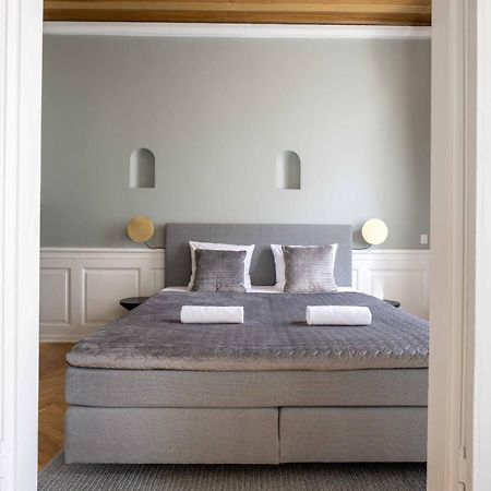 Lavish 4Br Apartment In The Heart Of Cph By The Canals Kopenhagen Bagian luar foto