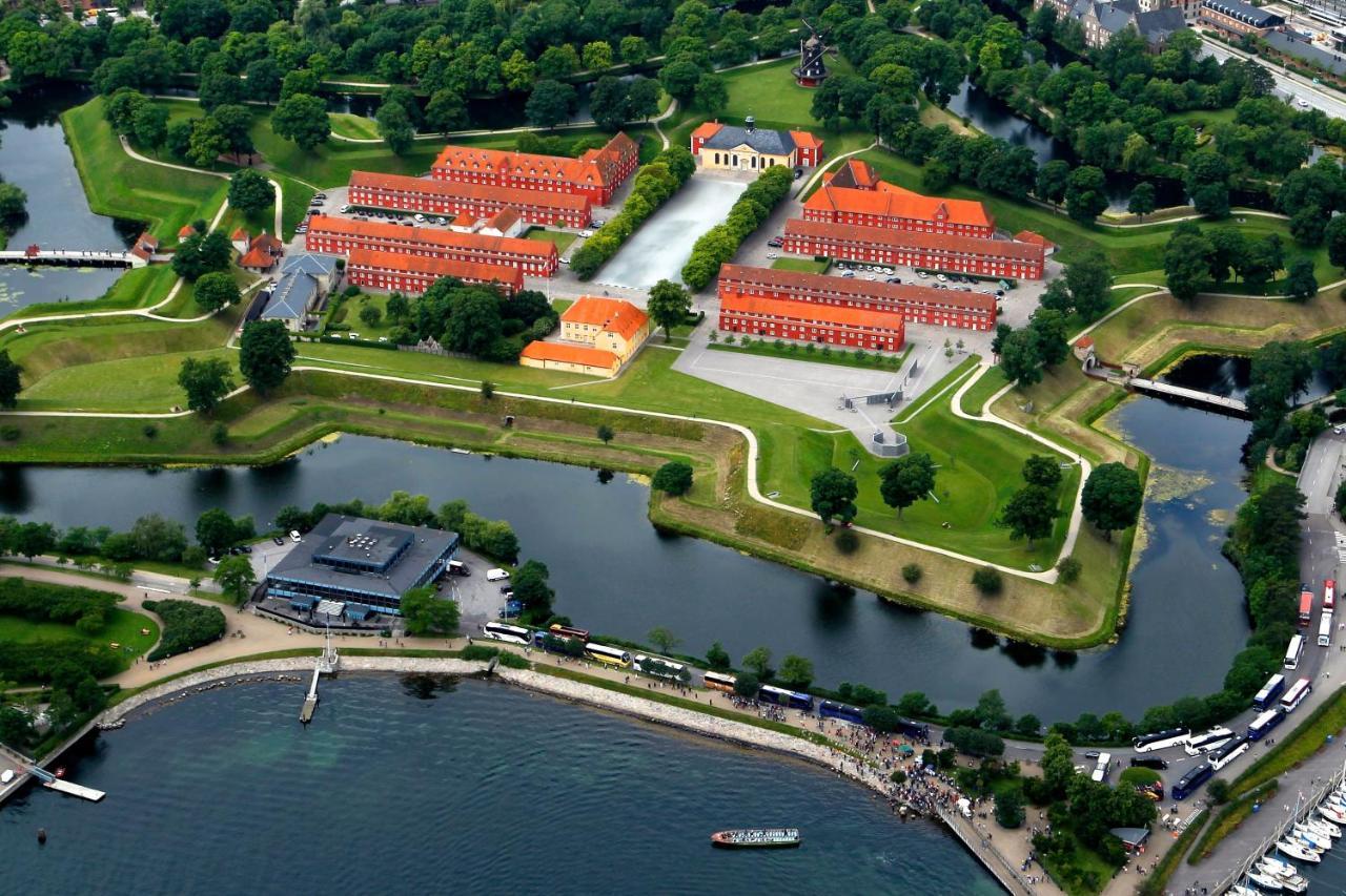 Lavish 4Br Apartment In The Heart Of Cph By The Canals Kopenhagen Bagian luar foto