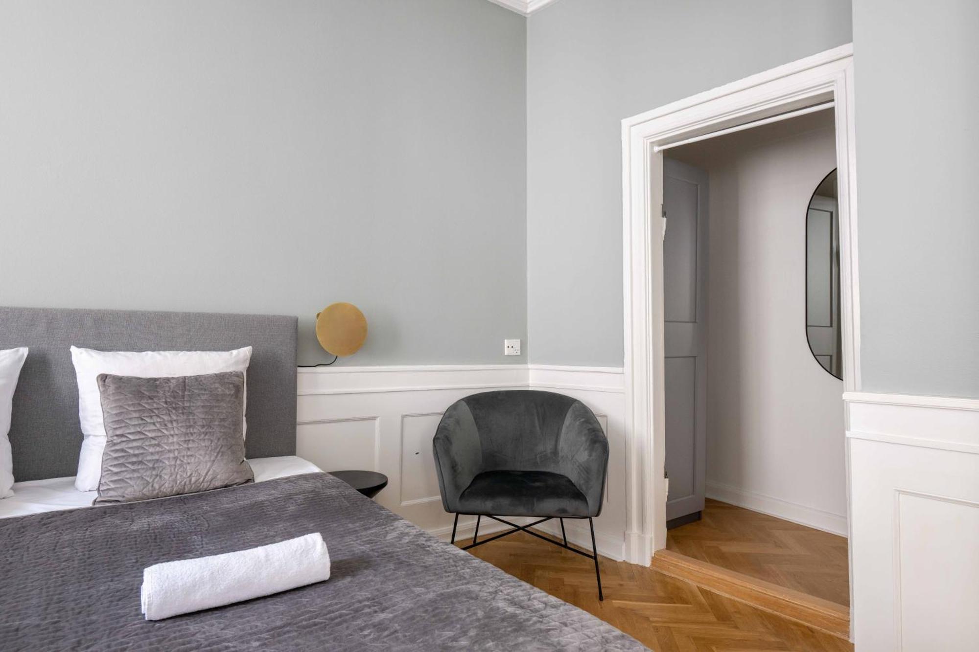 Lavish 4Br Apartment In The Heart Of Cph By The Canals Kopenhagen Bagian luar foto